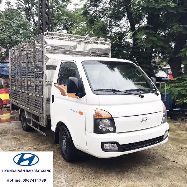 Hyundai H150 chở gà vit tại Bắc Giang 